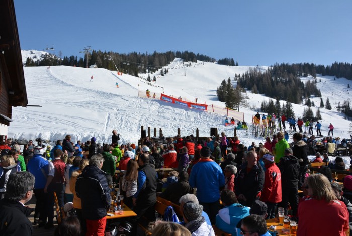 Die Wengeralm liegt direkt an der Skipiste in Ski amadé